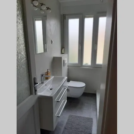 Lenka Апартаменти Задар