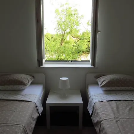 Lenka Apartament *