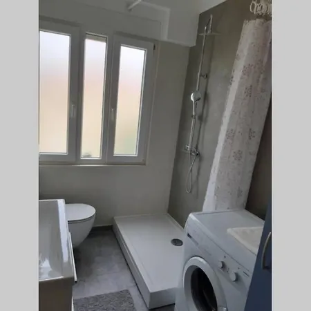 Apartament Lenka *